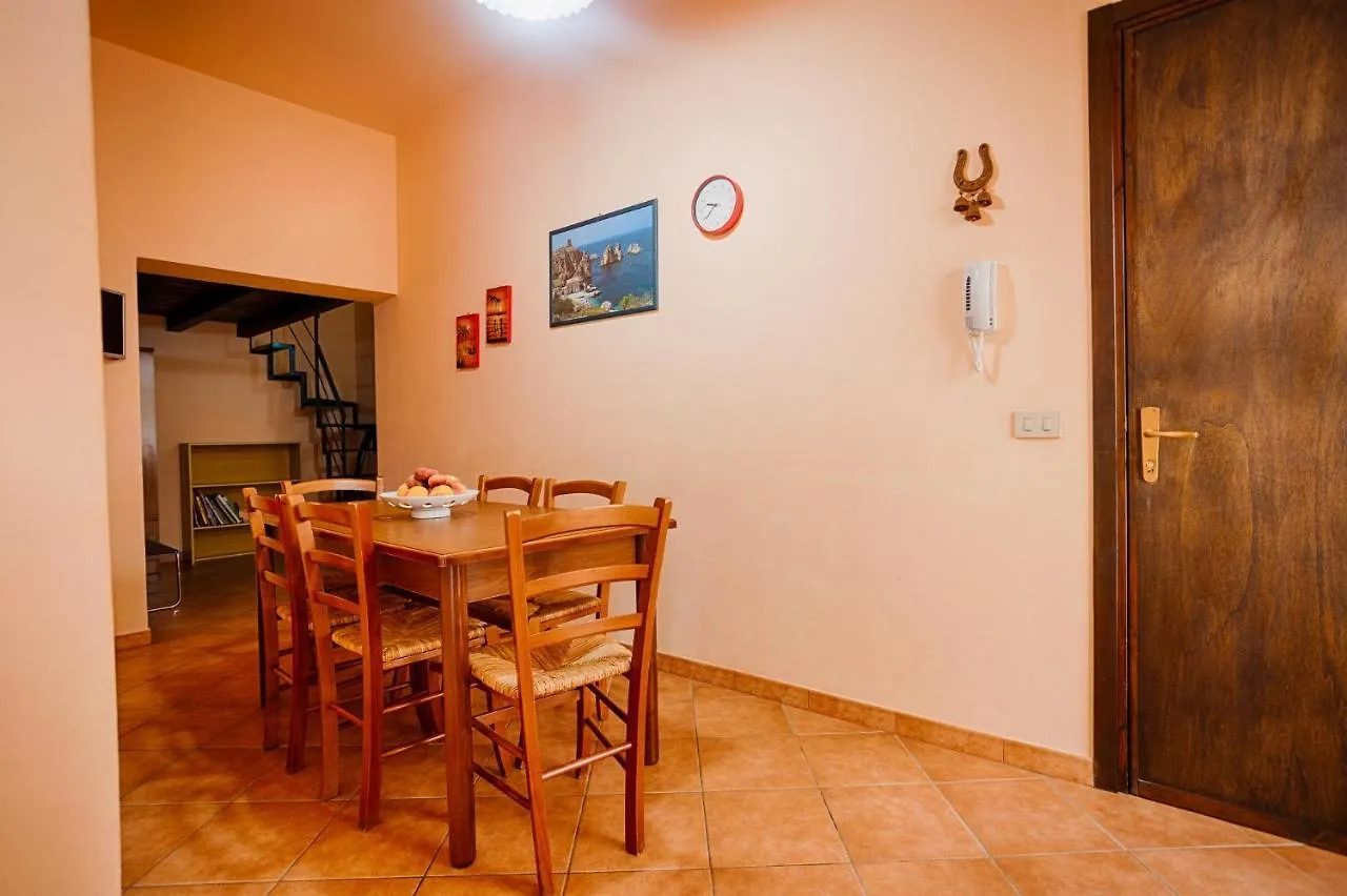 아파트 Corso Garibaldi - Castellammare Central Flats 카스텔라마레델골포 이탈리아
